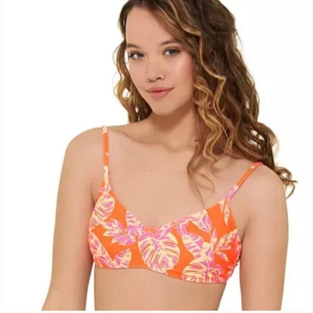Ninety-Nine Degrees Triangle Swim Top